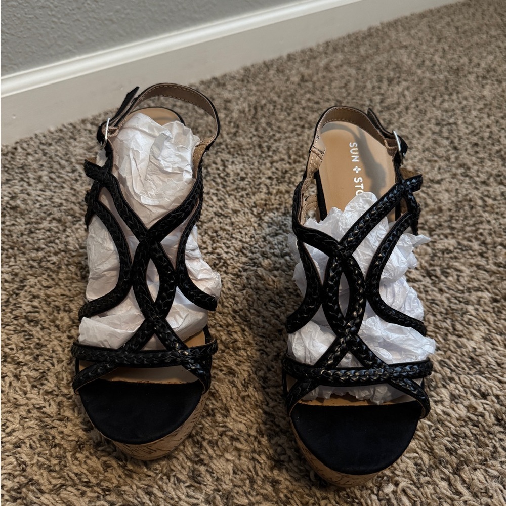 Black Straw Cork Heels